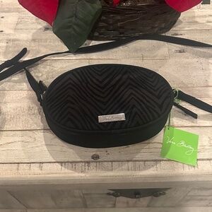 🤍🖤Very Bradley crossbody🤍🖤